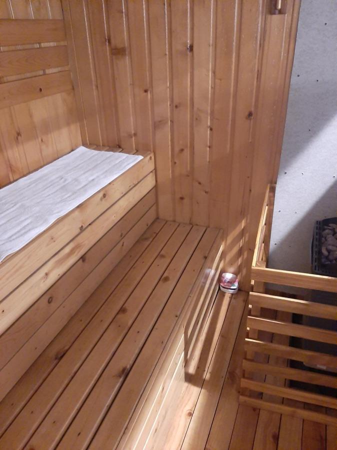 Pham Van Sakura Hotel Thuan An Экстерьер фото