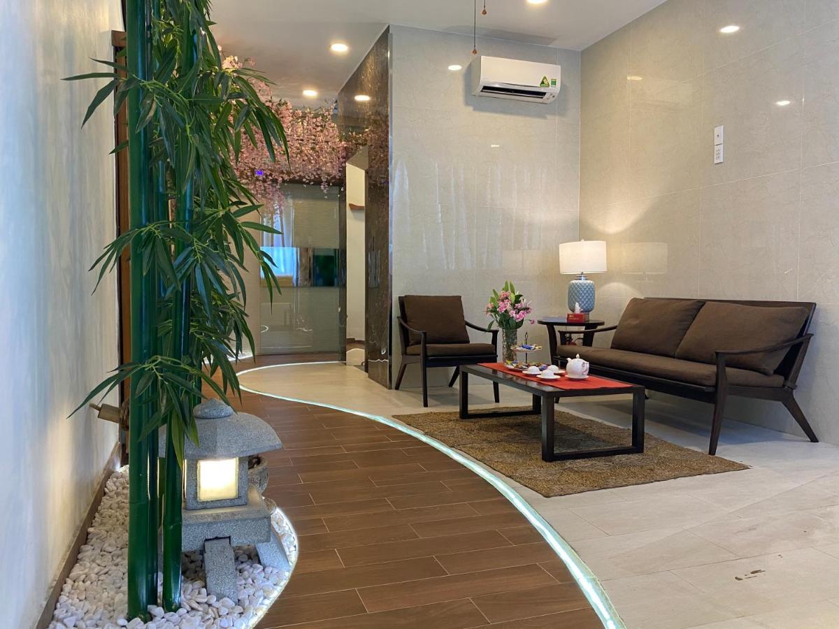 Pham Van Sakura Hotel Thuan An Экстерьер фото