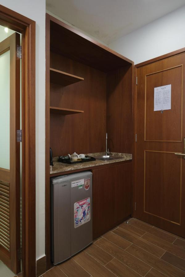 Pham Van Sakura Hotel Thuan An Экстерьер фото